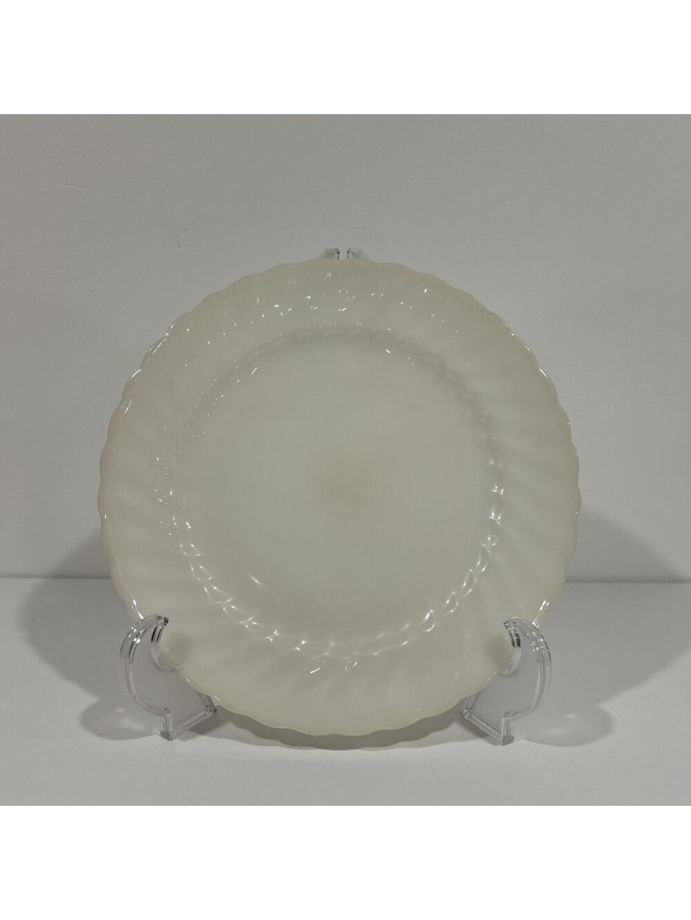 Set Of 2 Vintage Fire-King Anchor Hocking White Swirl Glass Dinner Plate 9 7/8”